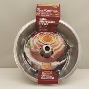 GS ProBake Flex Silicone Rose Bundform w/ ShapeSaver Frame 8.66" x 3.94" #6402